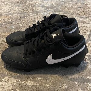 Jordan 1 Low TD Cleat (black/white)